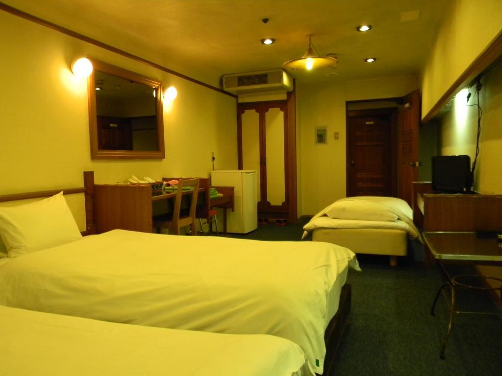 Hotel Misono Osaka Esterno foto